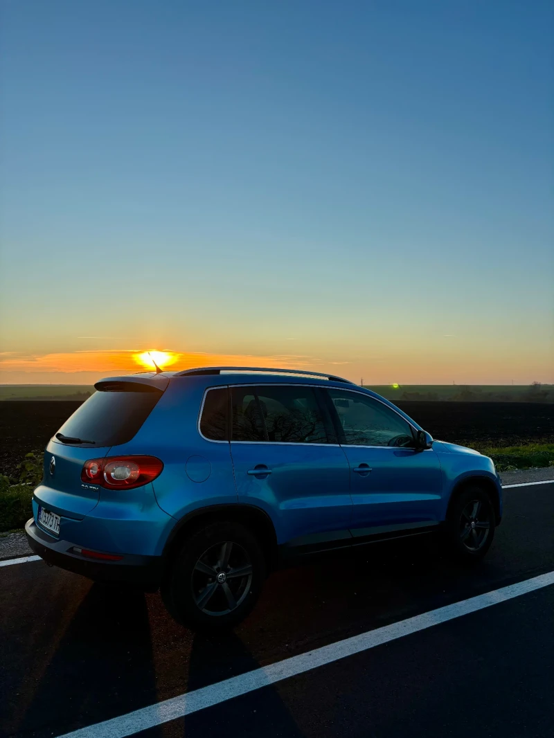 VW Tiguan, снимка 2 - Автомобили и джипове - 52746976