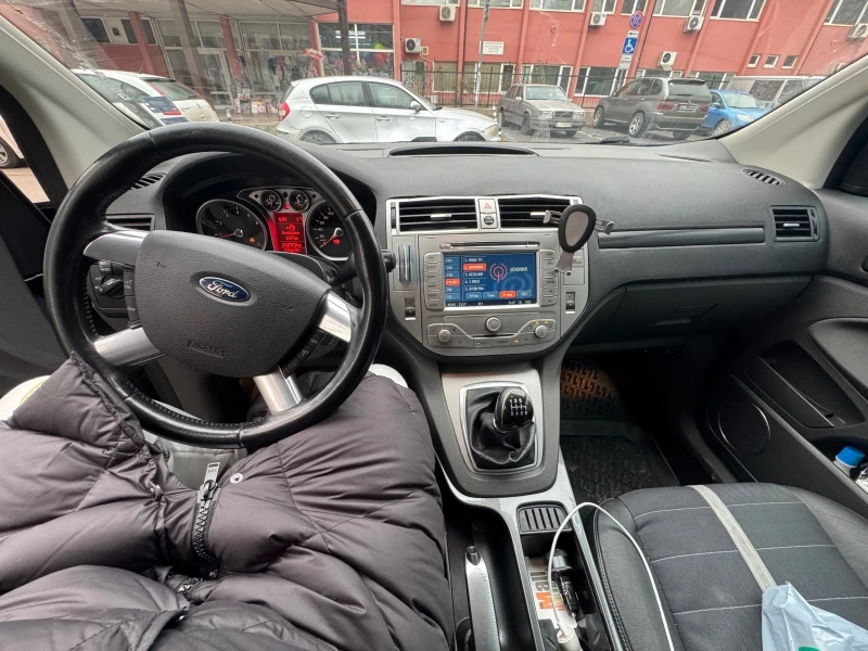 Ford Kuga 2.5 turbo, снимка 4 - Автомобили и джипове - 53218211