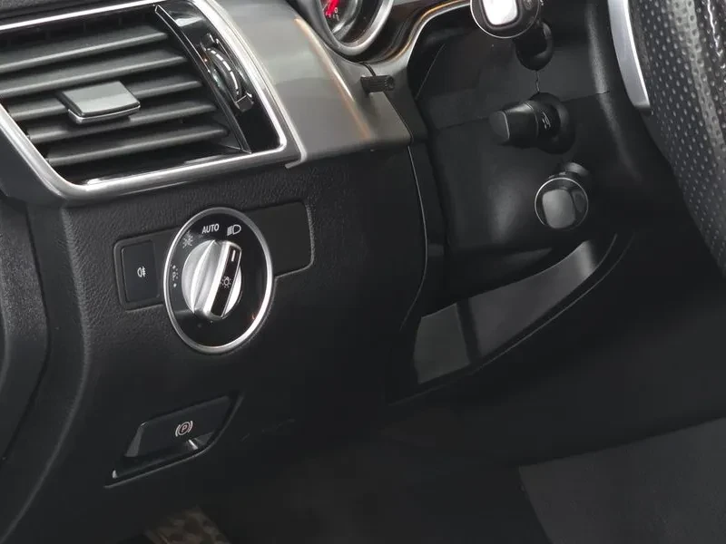 Mercedes-Benz GLE 350 D 4Matic Premium, снимка 16 - Автомобили и джипове - 53827616