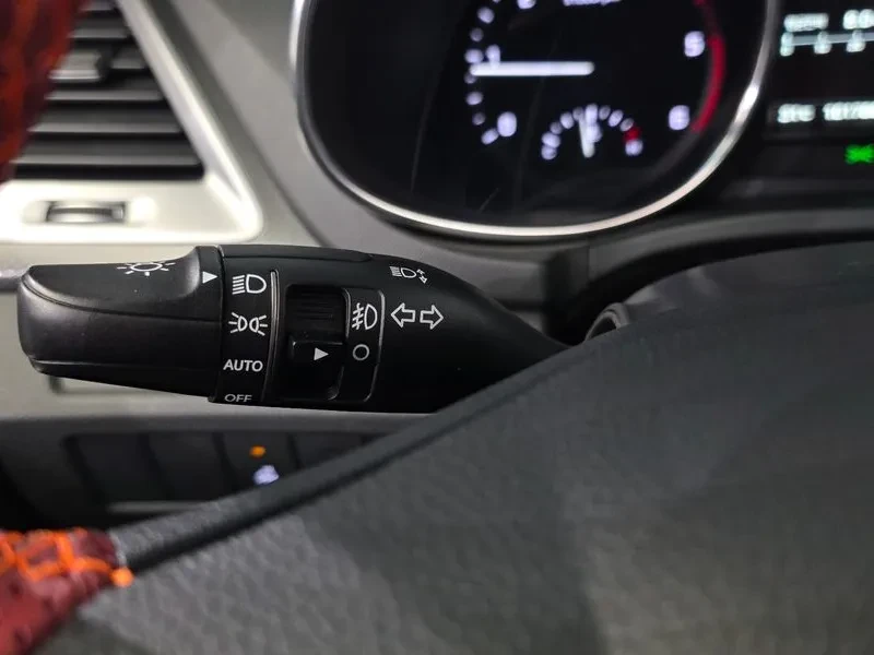 Hyundai Santa fe 2.0 CRDi 4WD - САМО 30% АВАНС, снимка 14 - Автомобили и джипове - 56021758