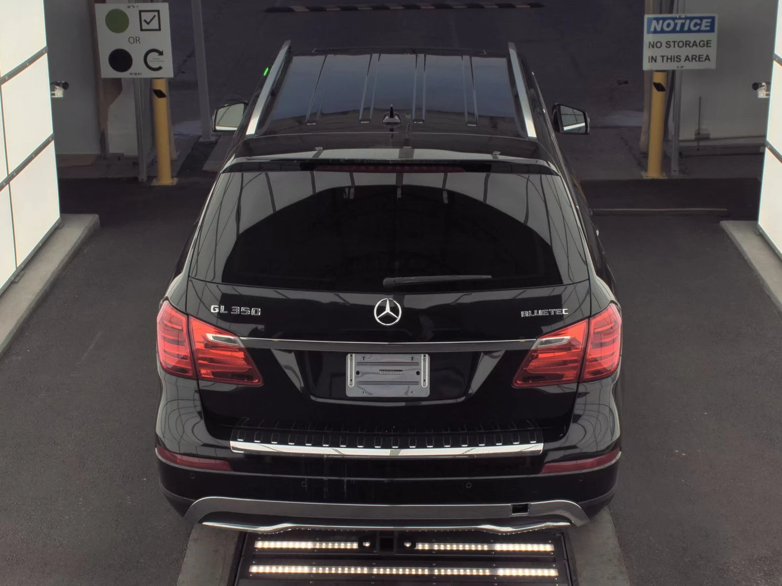 Mercedes-Benz GL 350 7МЕСТА* 360 КАМЕРА* LANE ASSIST* KEYLESS* BI-XENON - изображение 4