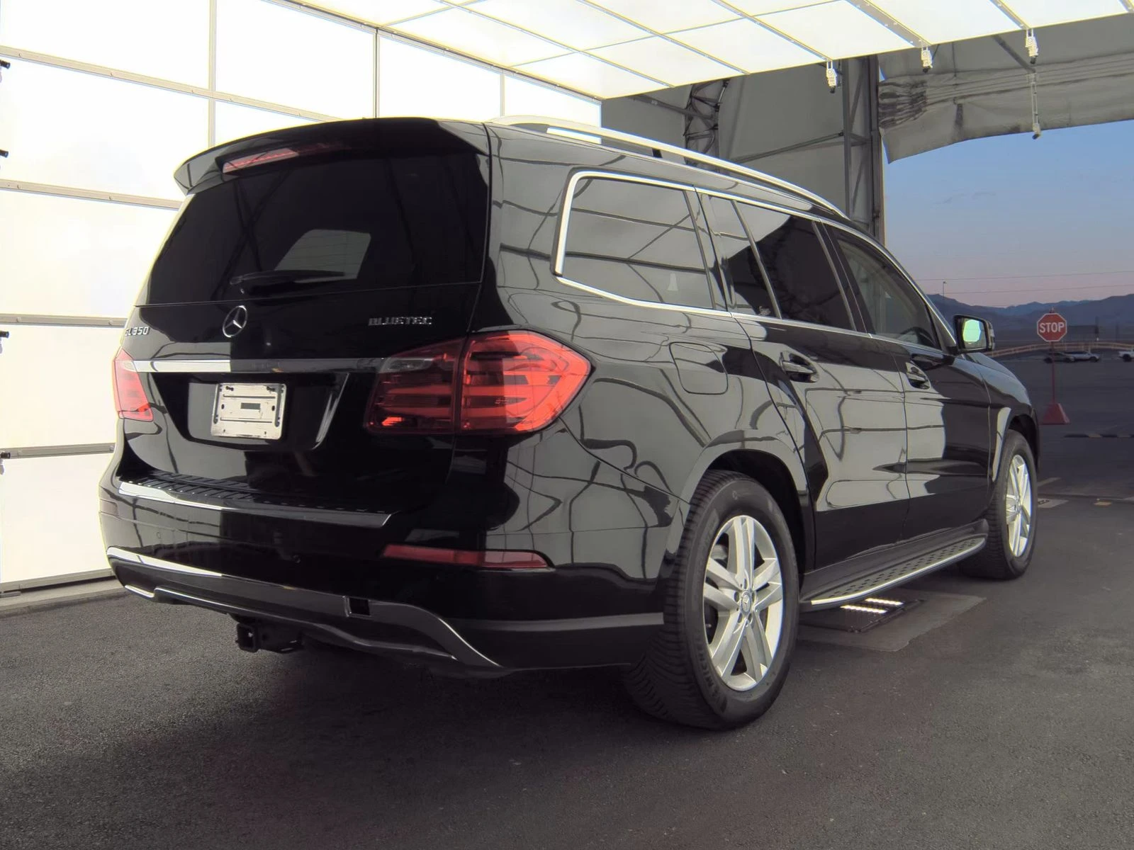 Mercedes-Benz GL 350 7МЕСТА* 360 КАМЕРА* LANE ASSIST* KEYLESS* BI-XENON - изображение 5