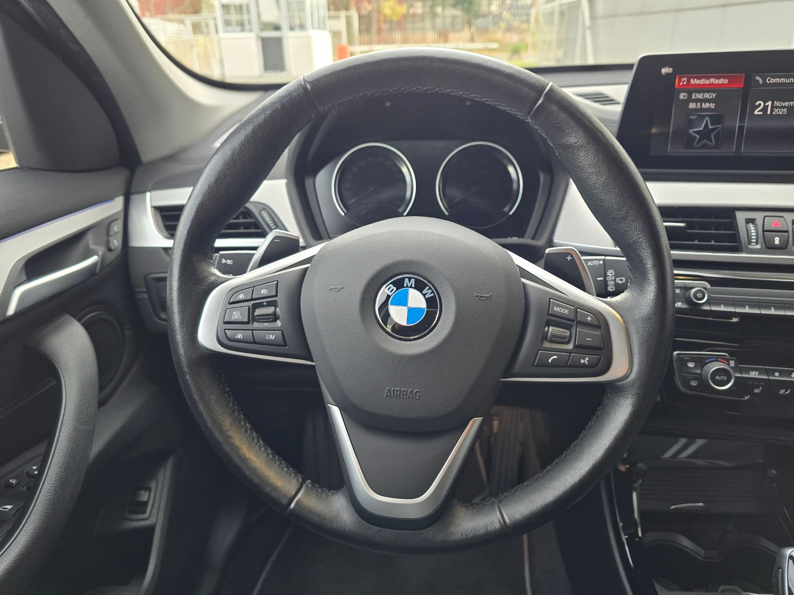 BMW X1 xDrive20d Sport Line - изображение 10