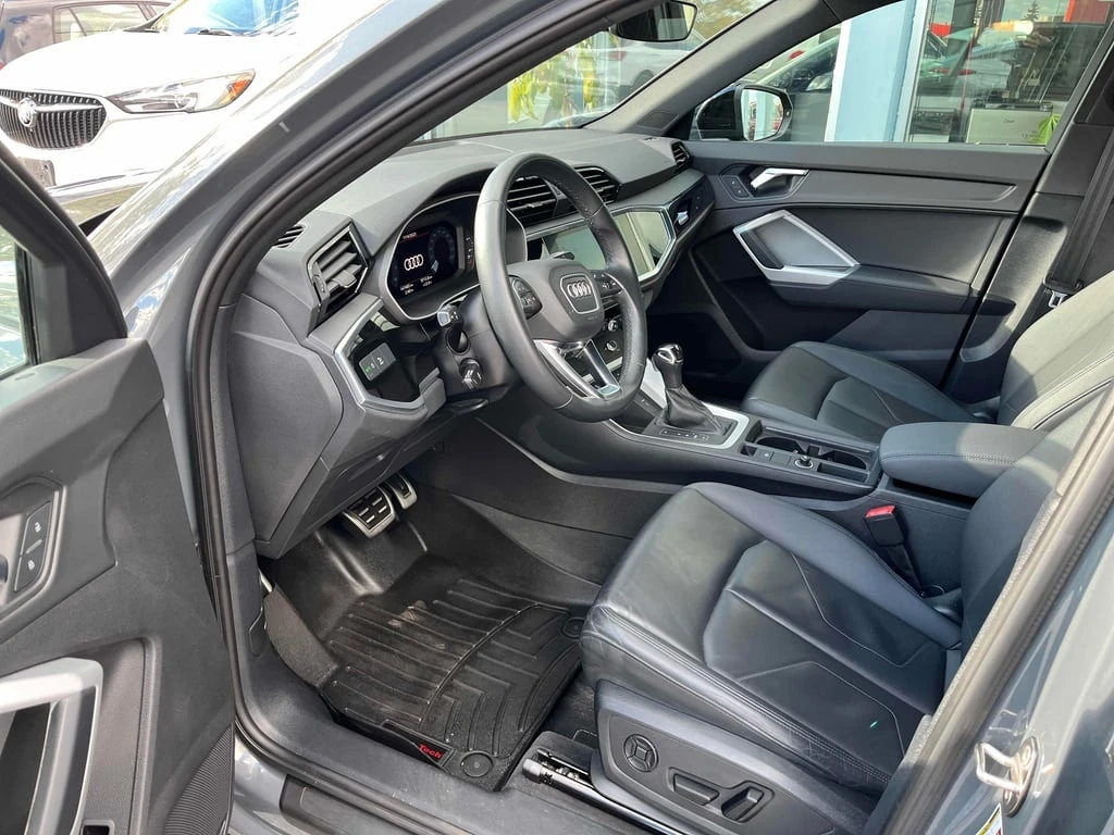 Audi Q3 * 45 TFSI quattro * CARFAX *    | Mobile.bg   5