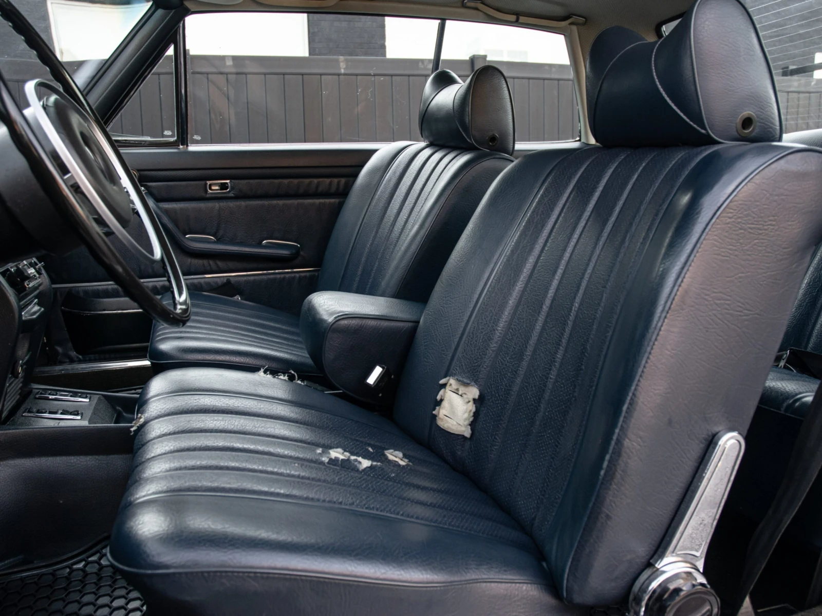 Mercedes-Benz 250 250C С РЕГИСТРАЦИЯ & АВТО КРЕДИТ, снимка 6 - Автомобили и джипове - 53751091