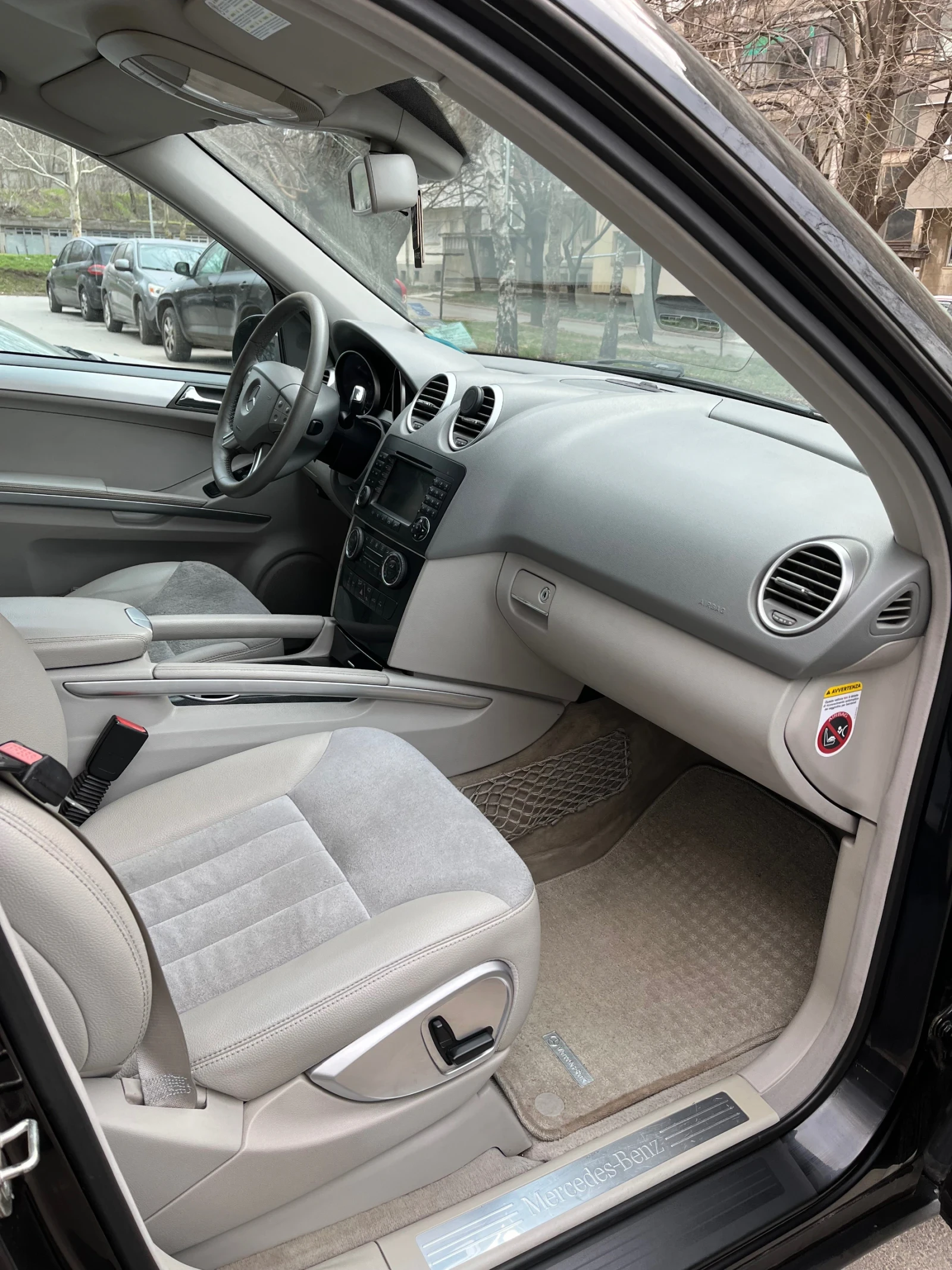 Mercedes-Benz ML 320 W164, снимка 9 - Автомобили и джипове - 53926312