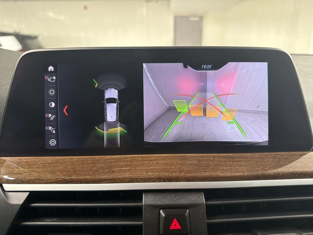 BMW X3 30i* XDRIVE* ПОДГРЕВ* КАМЕРА* МЪРТВА ТОЧКА* CARPLA, снимка 12 - Автомобили и джипове - 54123263