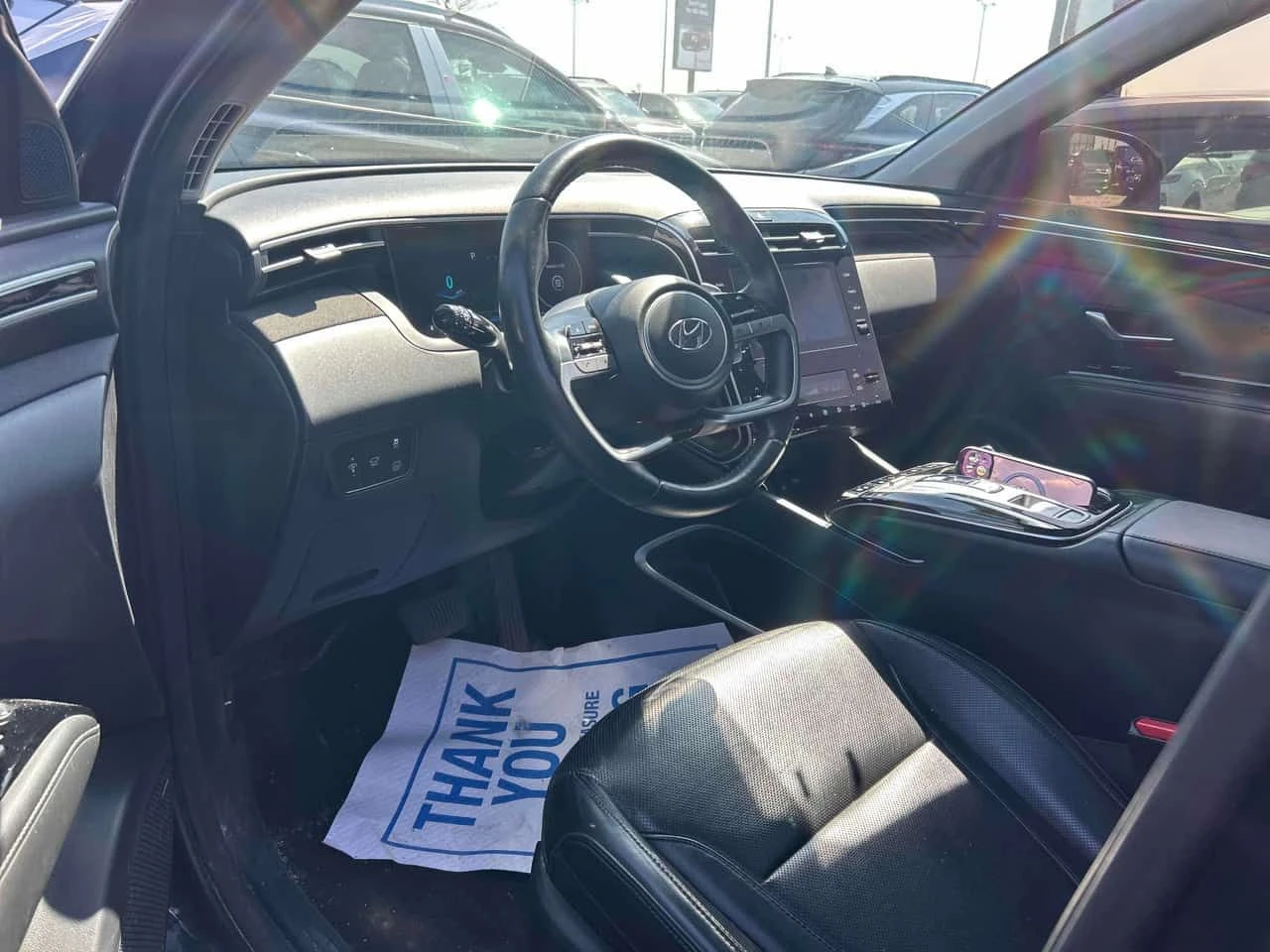 Hyundai Tucson * Luxury * PANO* KEYLESS* ПОДГРЕВ* , снимка 5 - Автомобили и джипове - 54350655