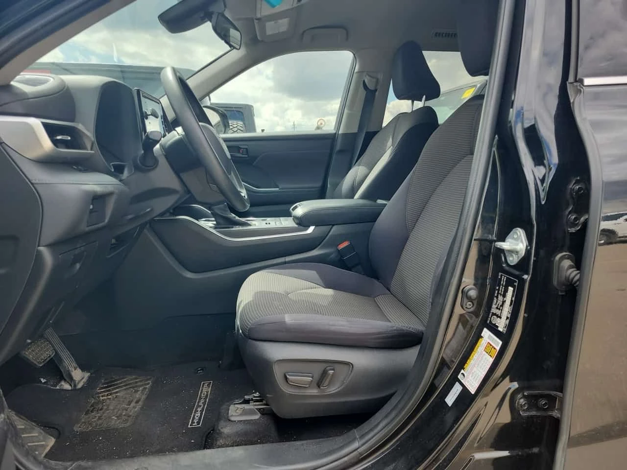 Toyota Highlander * Le * CARFAX * 2 КЛЮЧА * ПОДГРЕВИ * , снимка 8 - Автомобили и джипове - 54477050