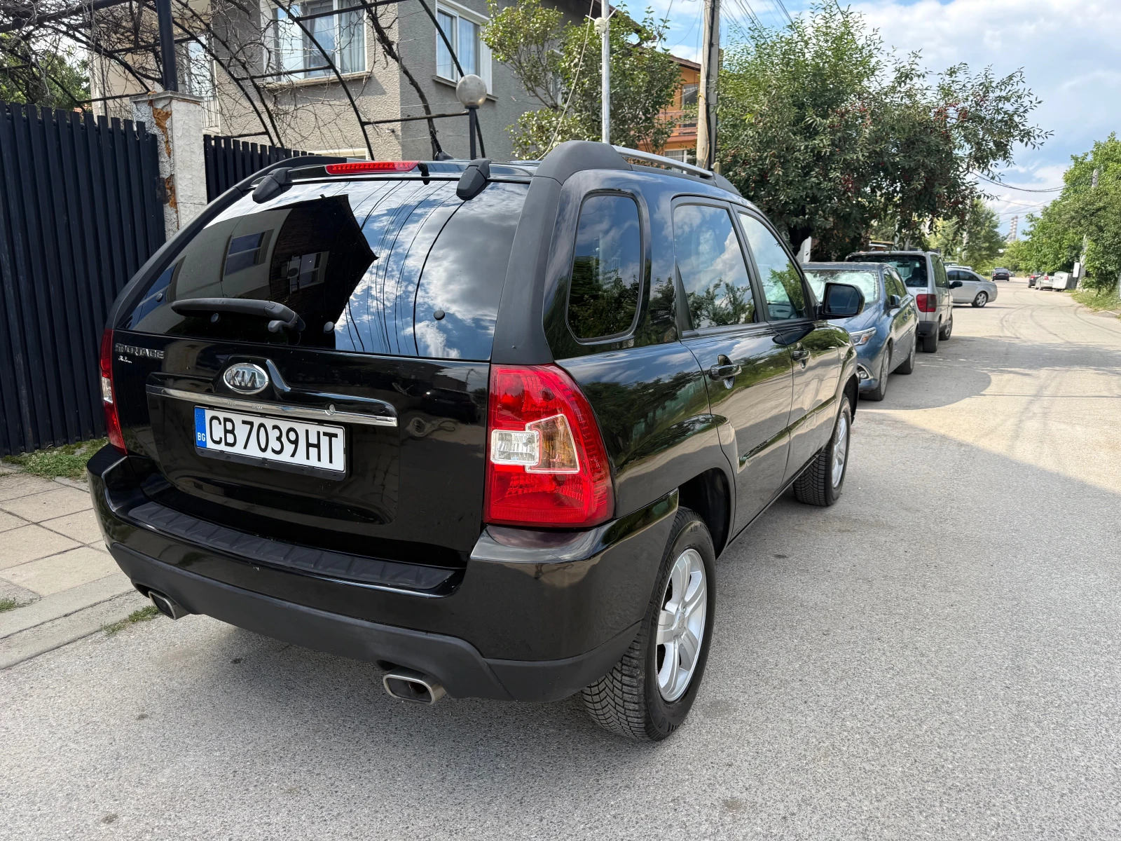 Kia Sportage 2.0Gaz-Benzin Facelive, снимка 6 - Автомобили и джипове - 55191284