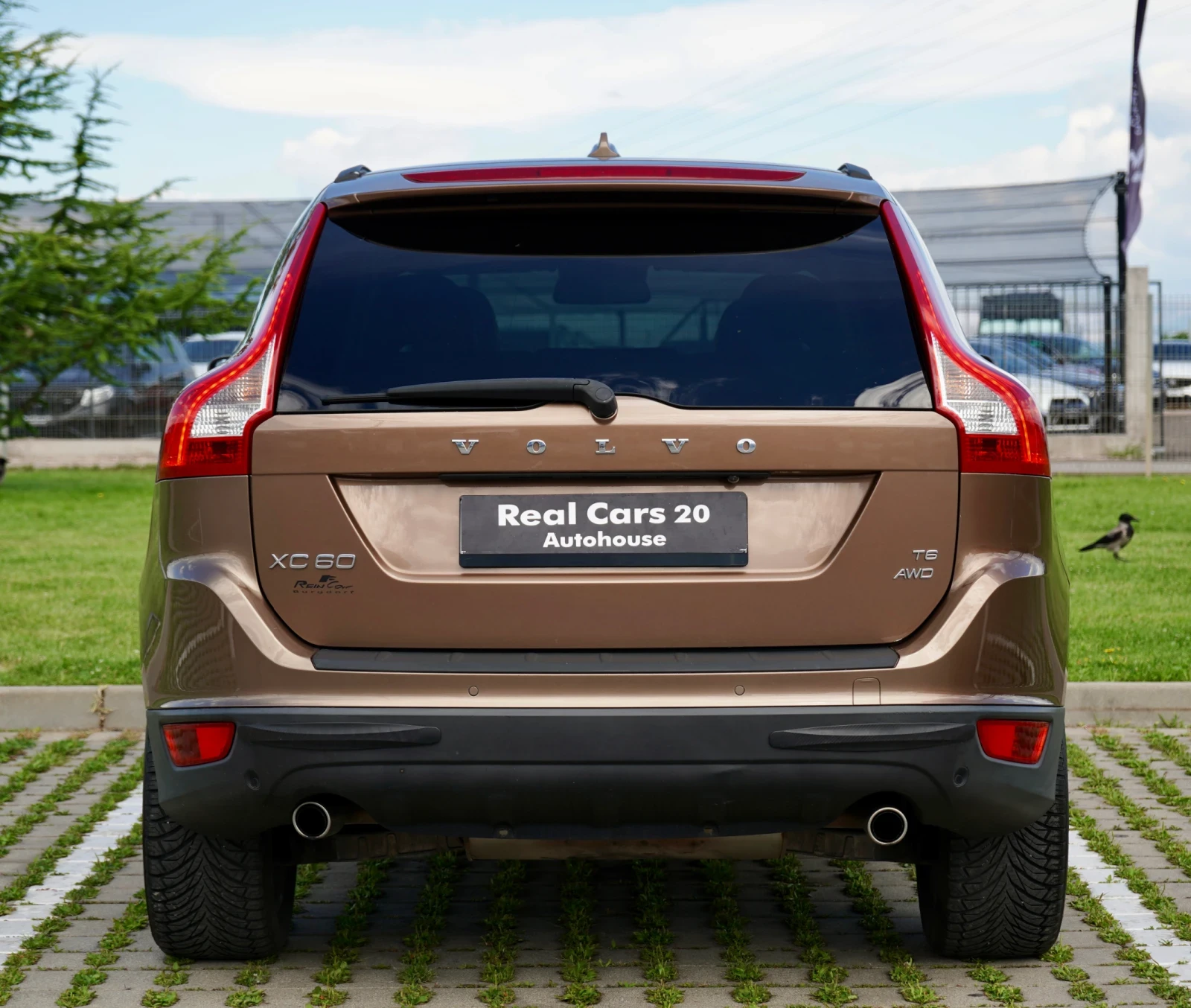 Volvo XC60 T6* 3.0* KEYLESS* CAMERA* BLIS* 4х4* NAVI* PANO* , снимка 5 - Автомобили и джипове - 55260862
