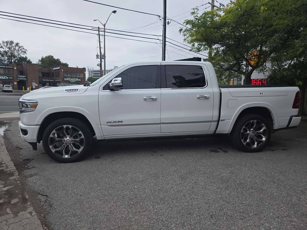 Dodge RAM 1500 Limited | АВТОКРЕДИТ БЕЗ ПЪРВОНАЧАЛНА ВНОСКА | , снимка 2 - Автомобили и джипове - 55532073