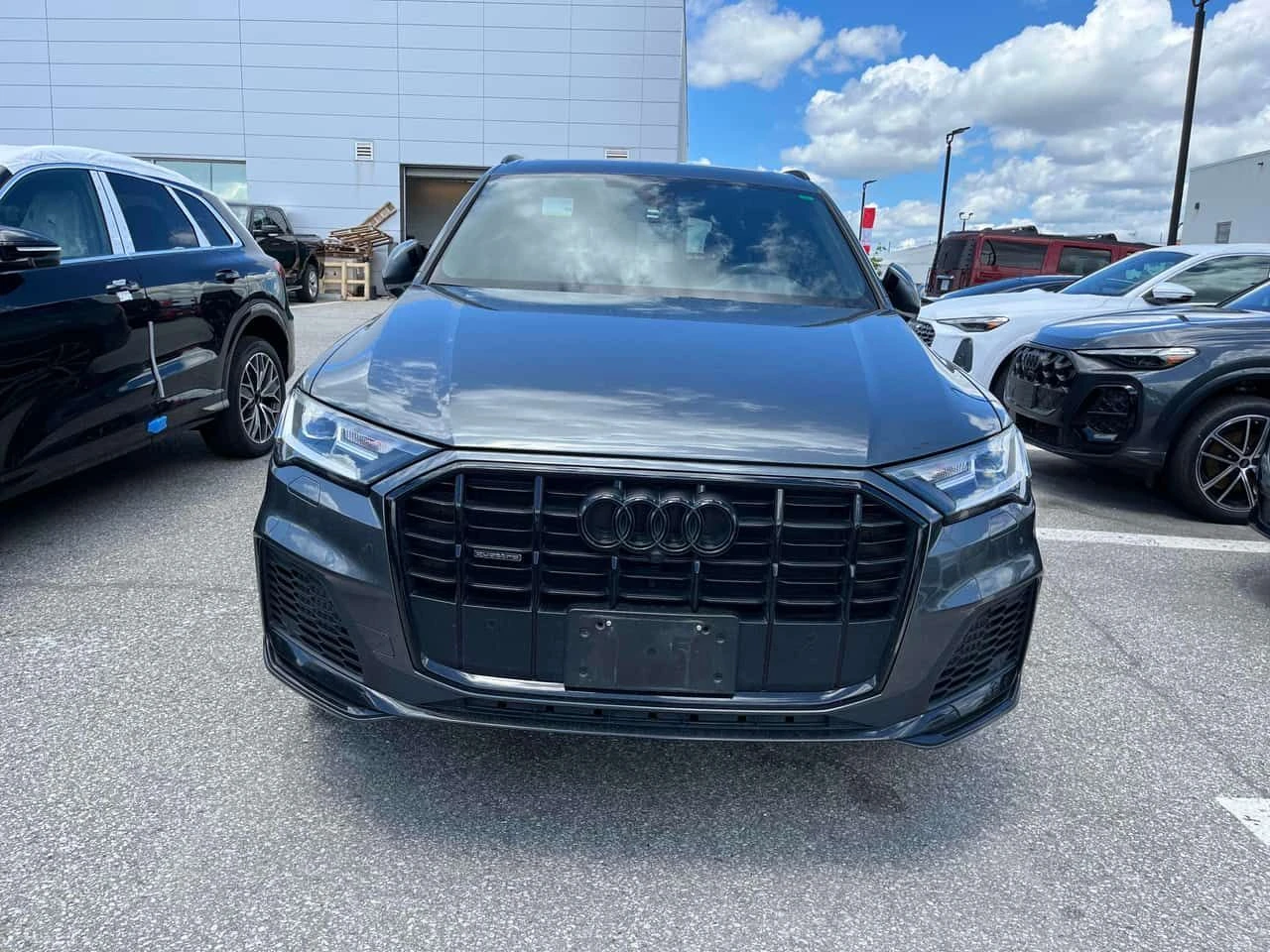Audi Q7 Komfort  CARFAX, снимка 6 - Автомобили и джипове - 55681253