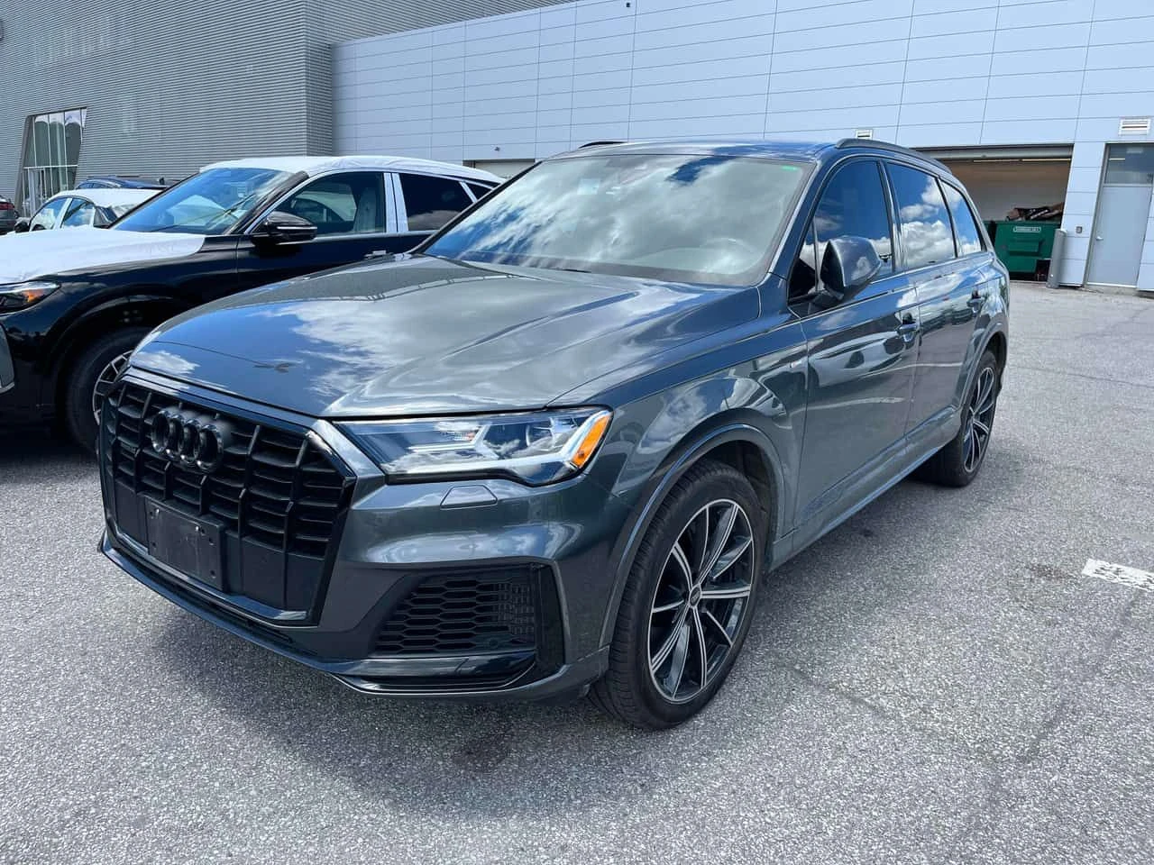 Audi Q7 Komfort  CARFAX
