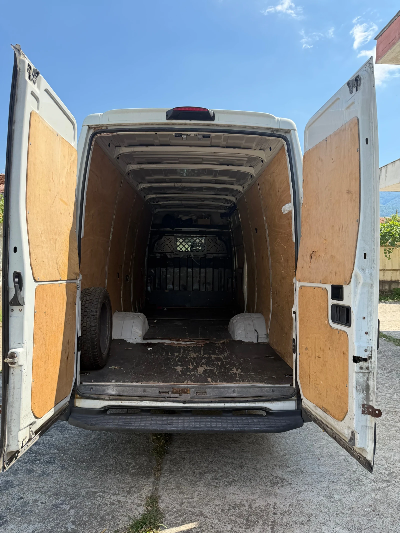 Mercedes-Benz E 220 | Mobile.bg � ����������� 7