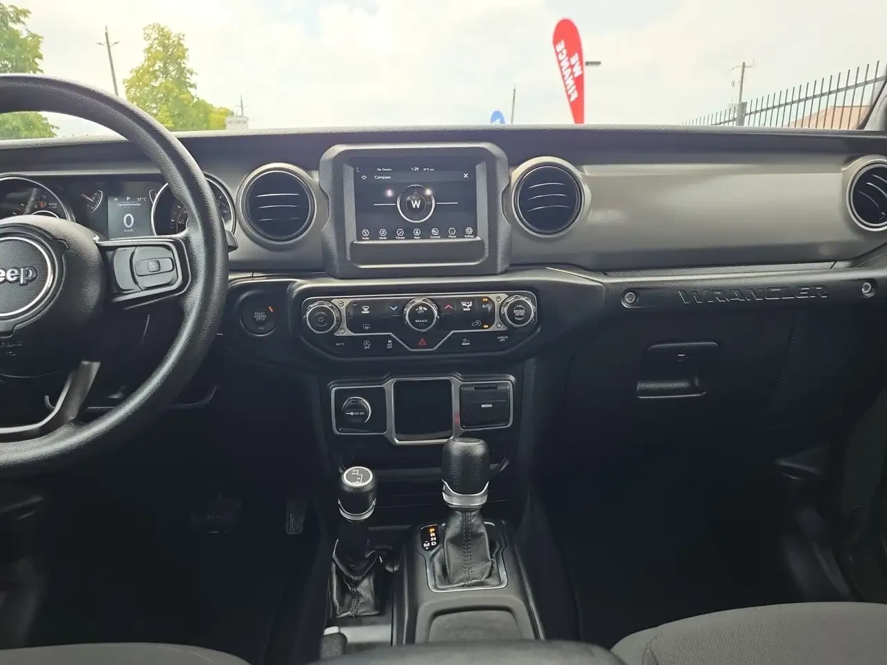 Jeep Wrangler Sport 4x4 * NO ACCIDENTS / 1 OWNER / LOW KM / | Mobile.bg � ����������� 9