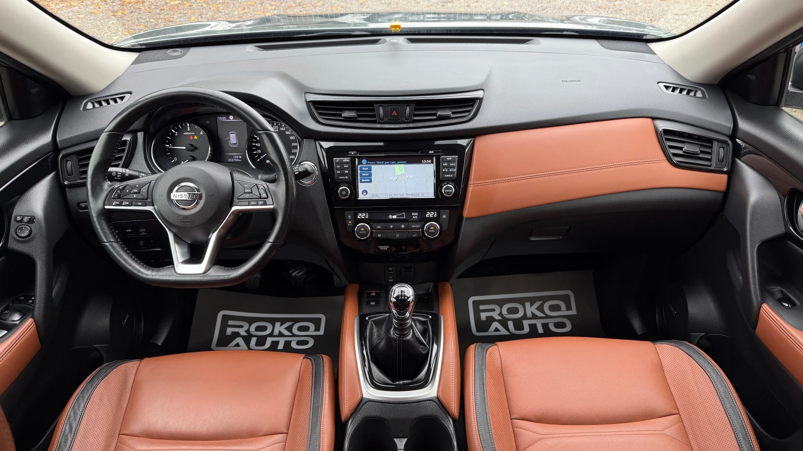 Nissan X-trail 2.0D/NAVI/КОЖА/DISTRONIC/KEYLESS/КАМЕРА360/ПОДГРЕВ, снимка 10 - Автомобили и джипове - 56259319