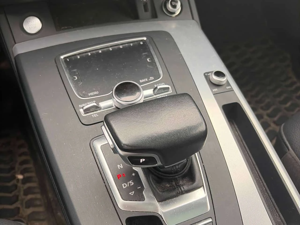 Audi Q5 * Technik * CARFAX * ���� �� �� | Mobile.bg � ����������� 8
