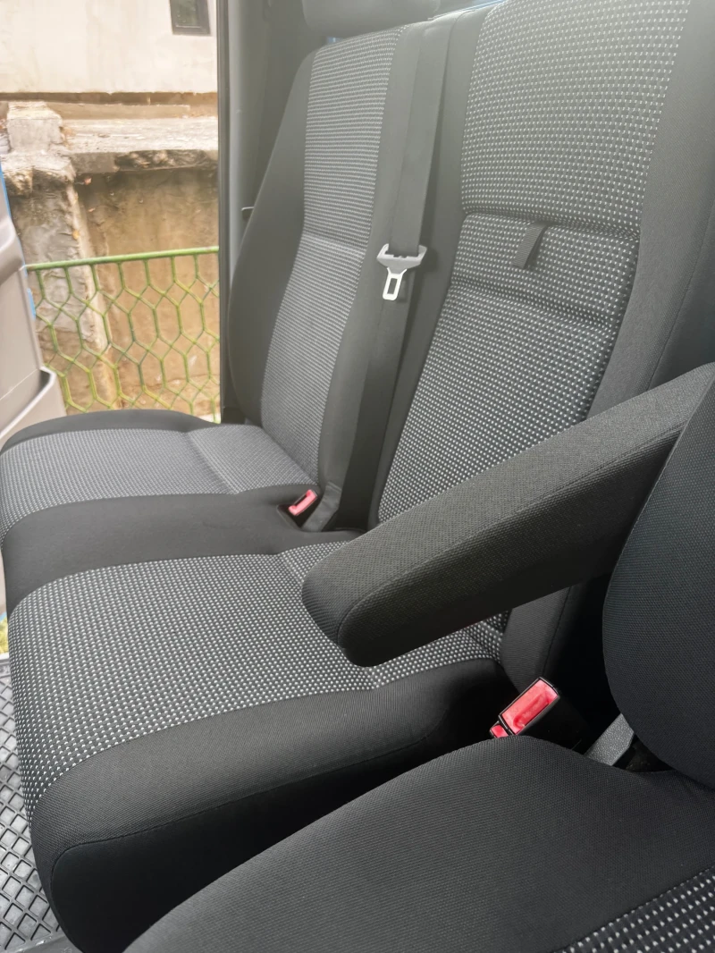 Mercedes-Benz Sprinter 319, снимка 7 - Бусове и автобуси - 52305125