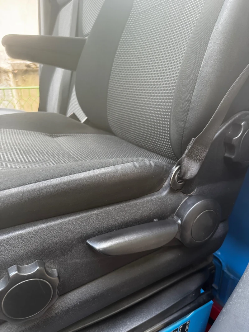 Mercedes-Benz Sprinter 319, снимка 6 - Бусове и автобуси - 52305125