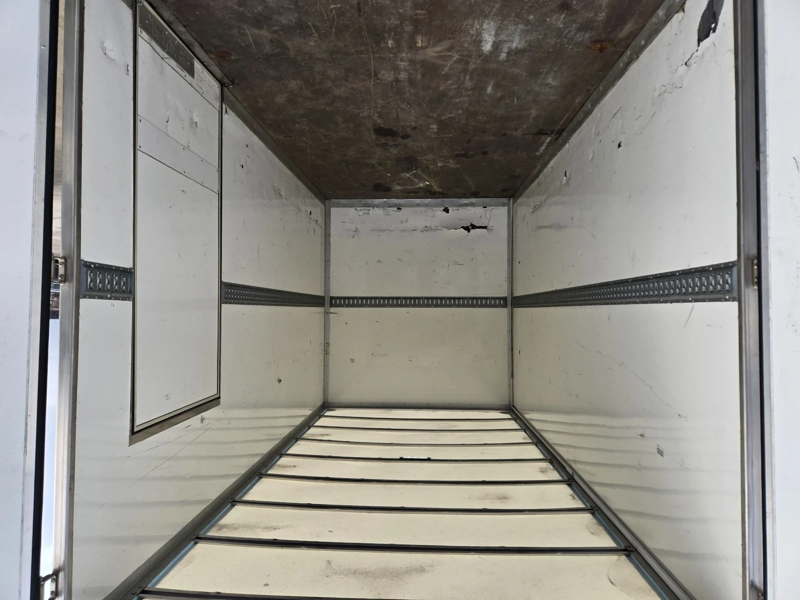 VW Crafter 2.0TDI-140кс= 100.000км= ПАДАЩ БОРД= КАМЕРА= 3.5т - изображение 8