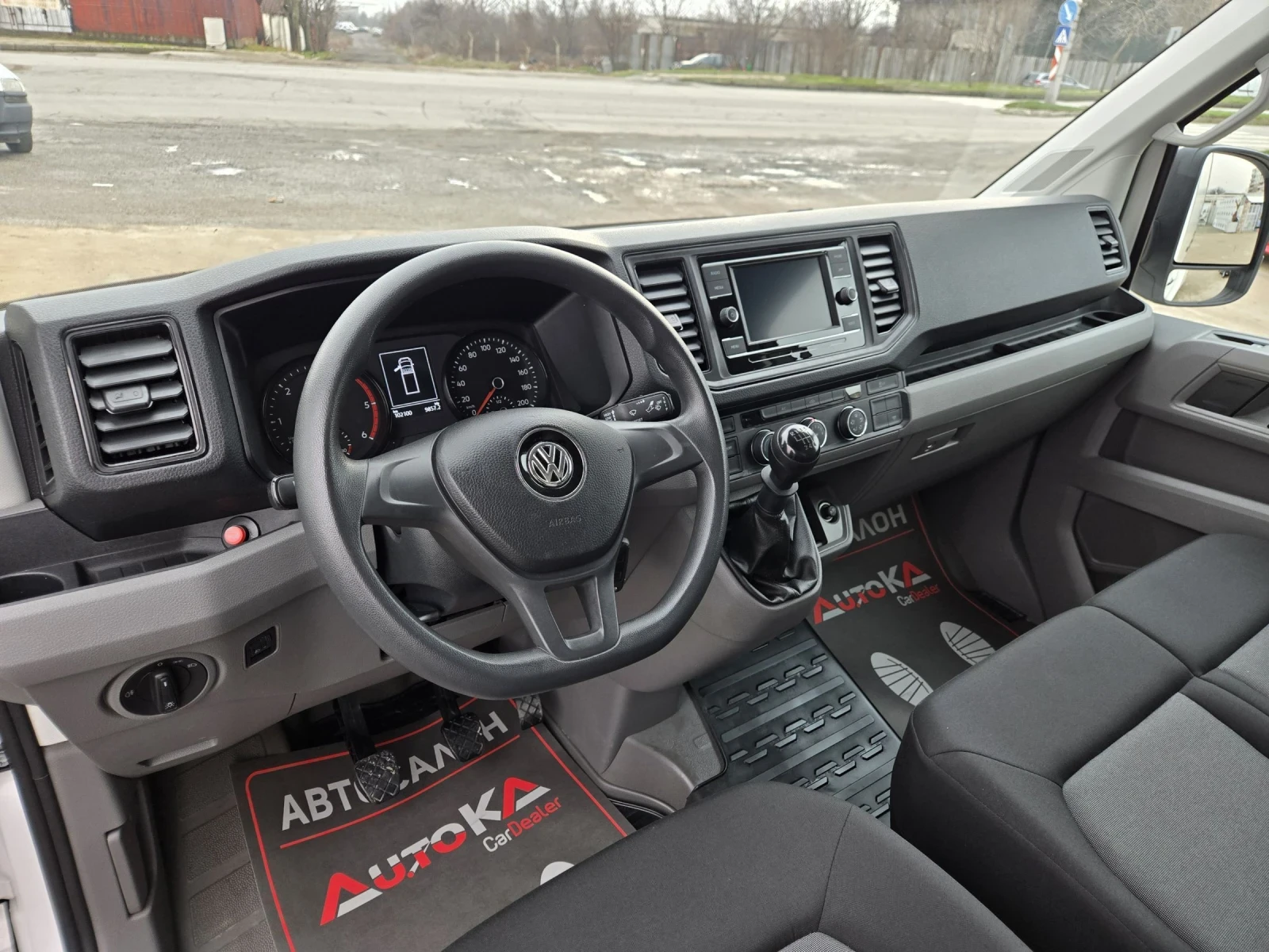 VW Crafter 2.0TDI-140��= 100.000��= ����� ����= ������= 3.5� | Mobile.bg � ����������� 11
