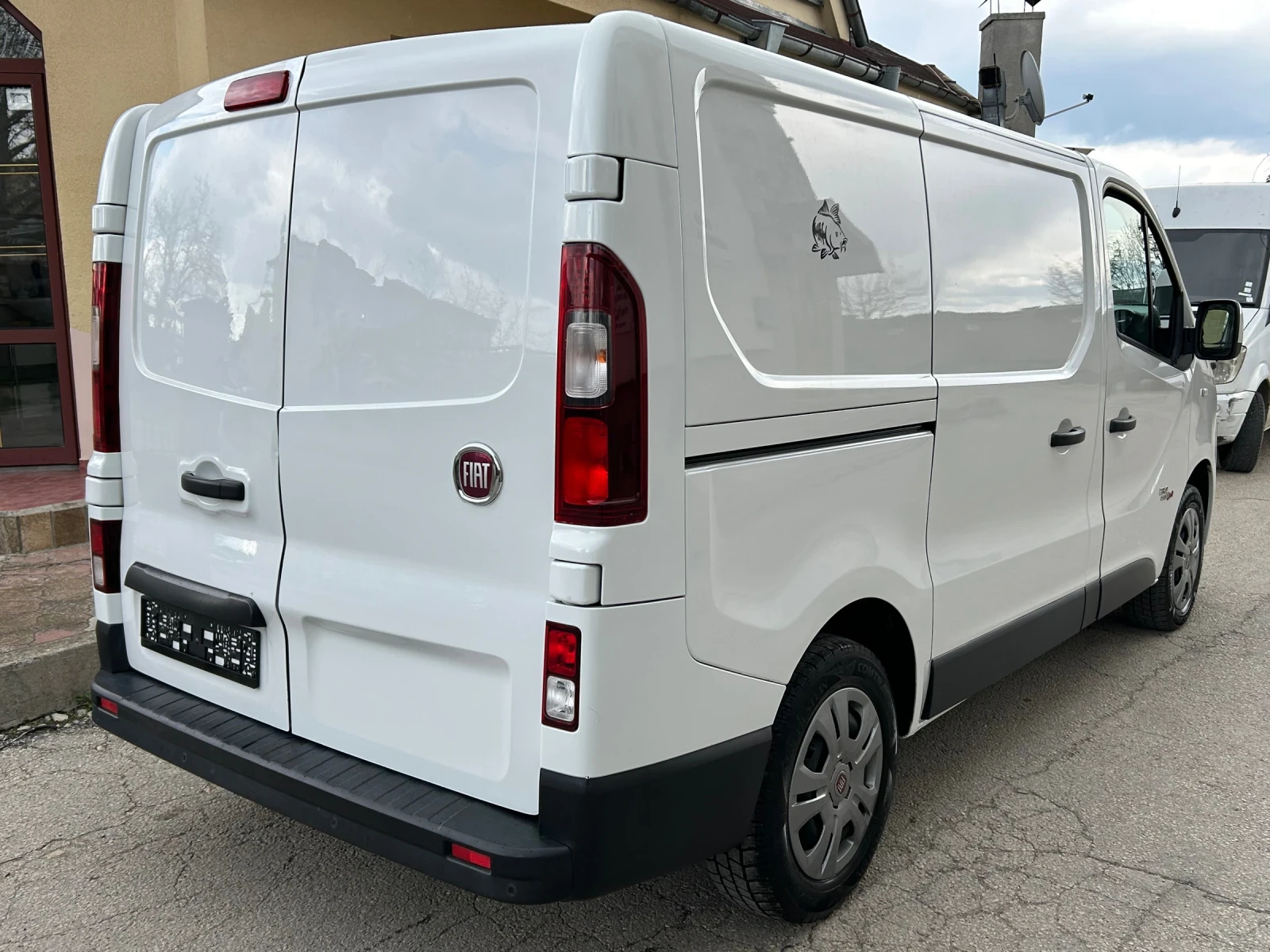 Fiat Talento 1.6M-jet 120k.c. LED НАВИ, снимка 5 - Бусове и автобуси - 54159263