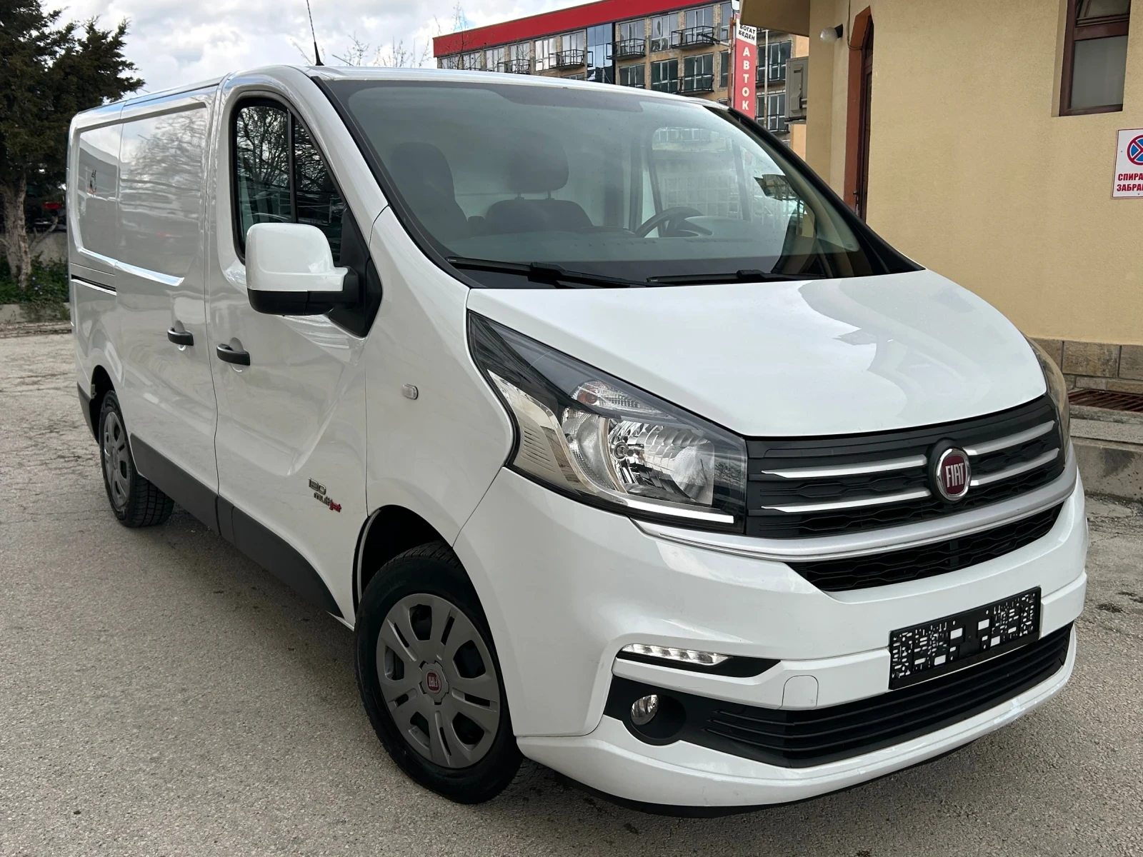 Fiat Talento 1.6M-jet 120k.c. LED НАВИ, снимка 3 - Бусове и автобуси - 54159263