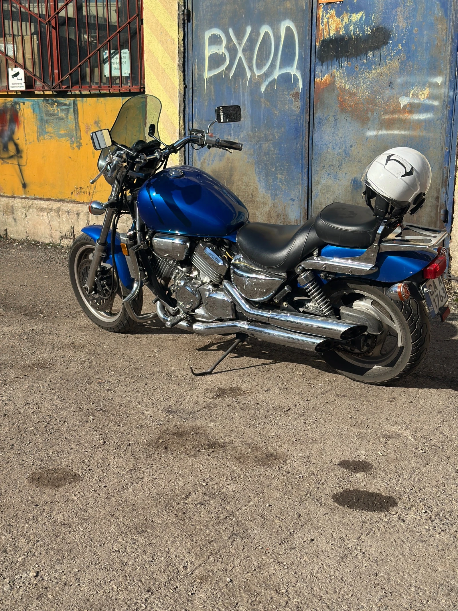 Honda Magna, снимка 10 - Мотоциклети и мототехника - 56449927