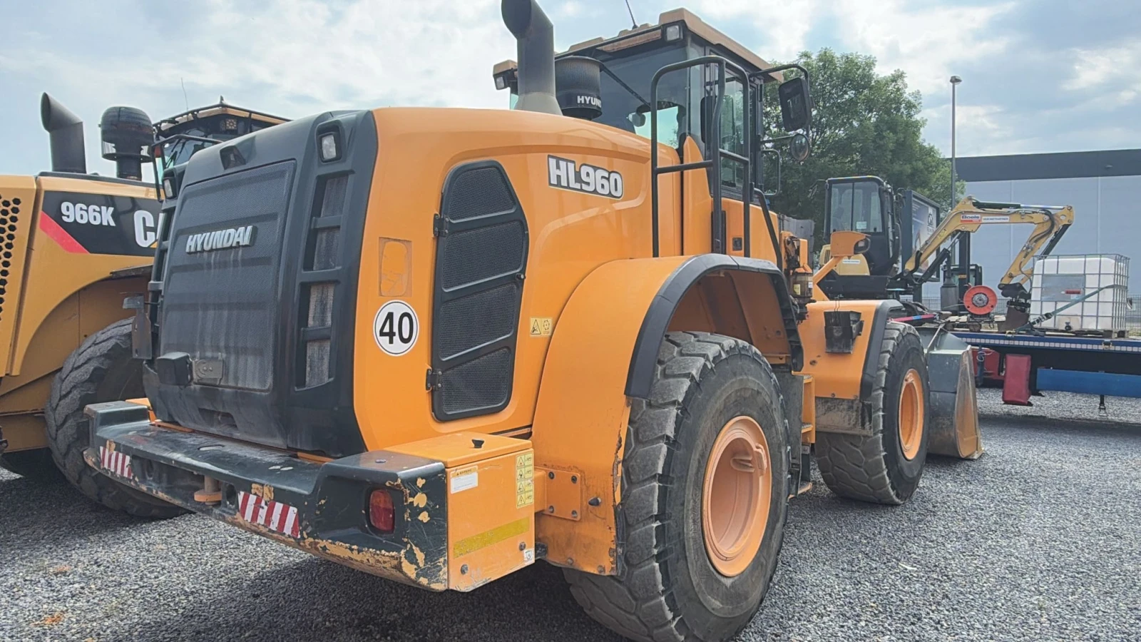 Челен товарач Hyundai HL 960 ЛИЗИНГ, снимка 2 - Индустриална техника - 54722489
