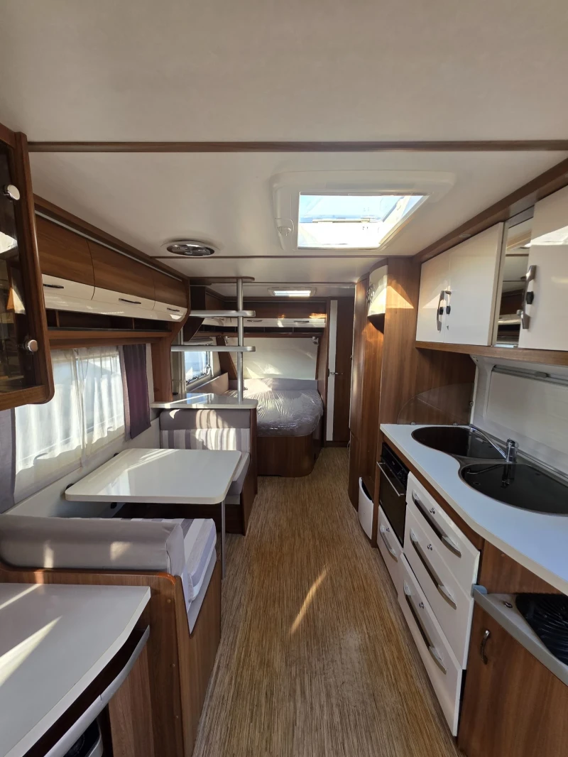 Каравана Hobby, снимка 11 - Каравани и кемпери - 53504570