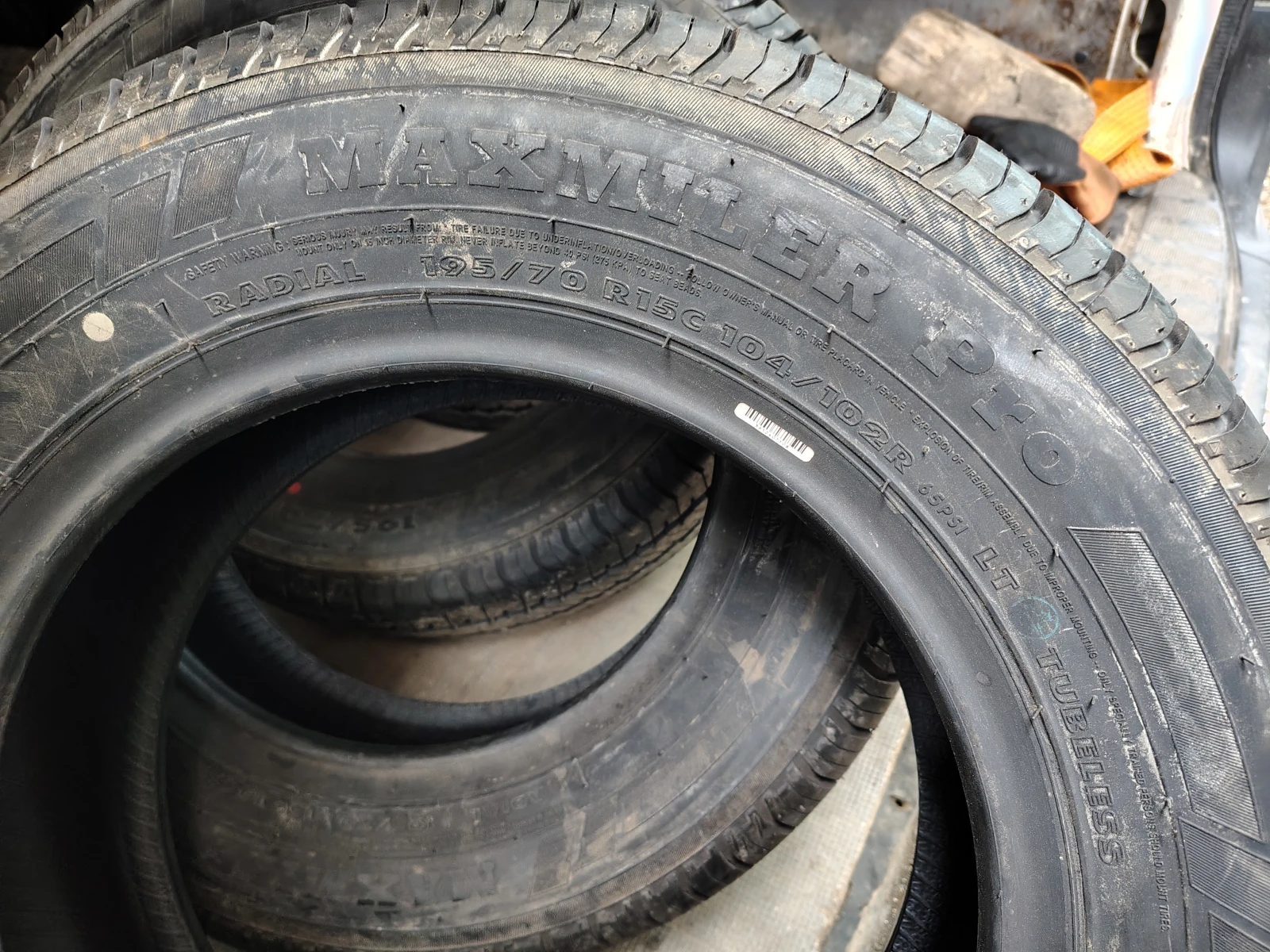 Гуми Летни 195/70R15, снимка 6 - Гуми и джанти - 55837092