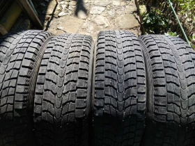 Гуми Зимни 225/70R16, снимка 2 - Гуми и джанти - 47696651