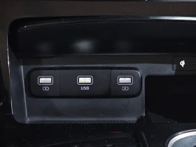 Kia Carnival, снимка 14