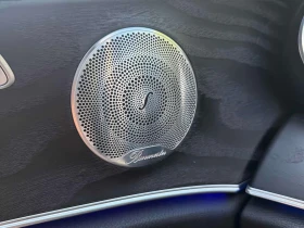 Mercedes-Benz E 300 * ГЛАВНО ПРЕДСТАВИТЕЛСТВО * CARFAX, снимка 13