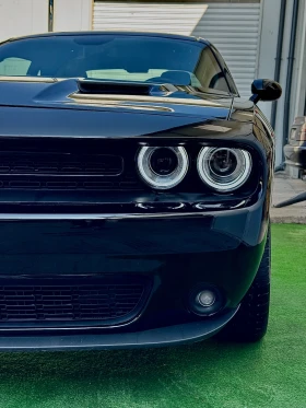 Dodge Challenger, снимка 1