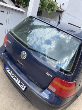VW Golf 4 - 1400 € / 2738.16 лв. - 43721500 4