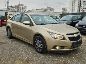 Chevrolet Cruze 1.6i - 2250 € / 4400.62 лв. - 74924518 3