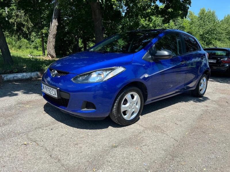 Mazda 2 1.3, снимка 2 - Автомобили и джипове - 46227000