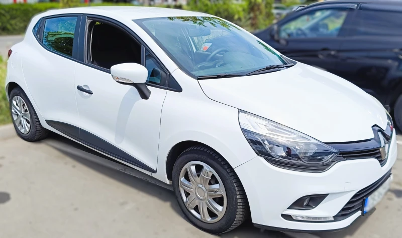 Renault Clio 6, снимка 2 - Автомобили и джипове - 47909576