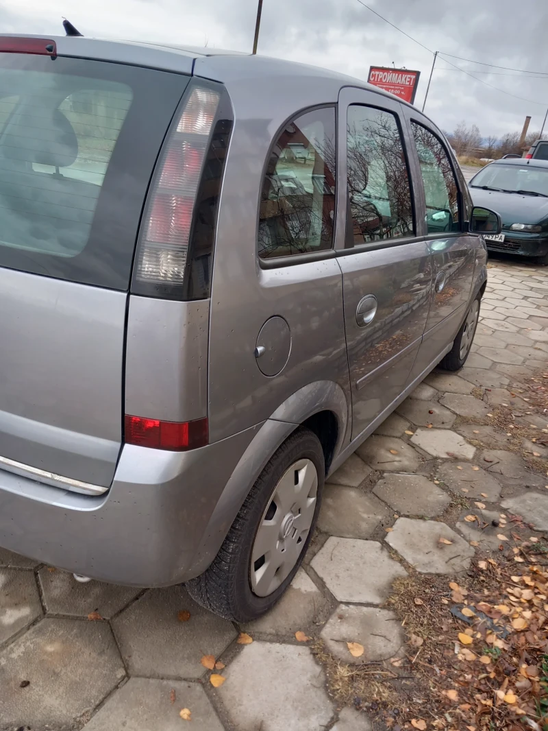 Opel Meriva, снимка 3 - Автомобили и джипове - 48213307