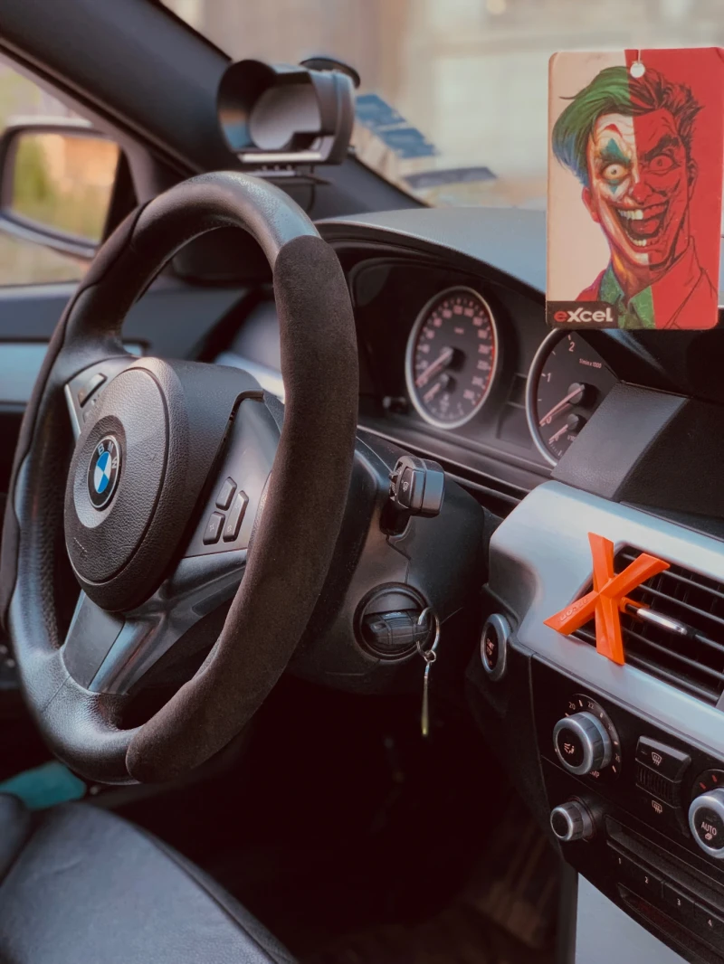 BMW 530, снимка 8 - Автомобили и джипове - 51526434