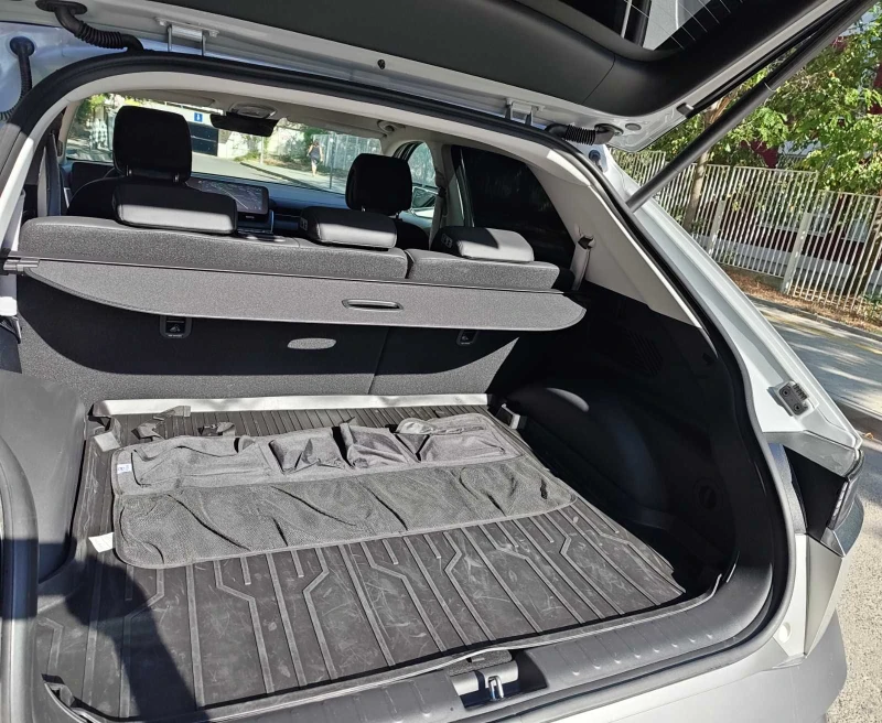Hyundai Ioniq 5 Premium, снимка 12 - Автомобили и джипове - 52617970