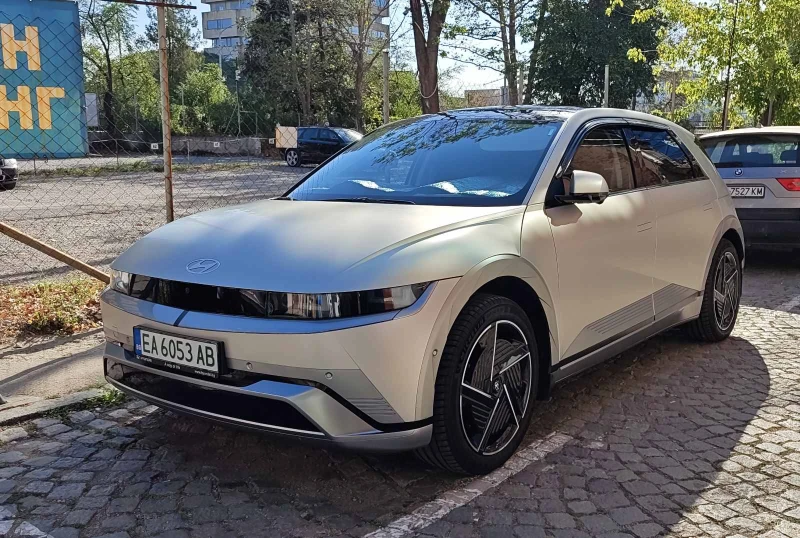 Hyundai Ioniq 5 Premium, снимка 2 - Автомобили и джипове - 52617970