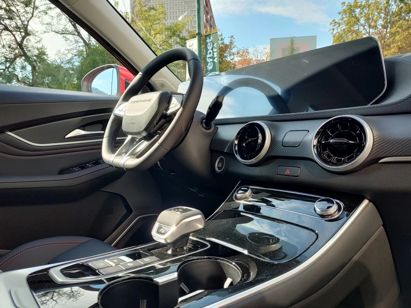 DONGFENG T5-EVO 1.5T, снимка 13 - Автомобили и джипове - 51834746