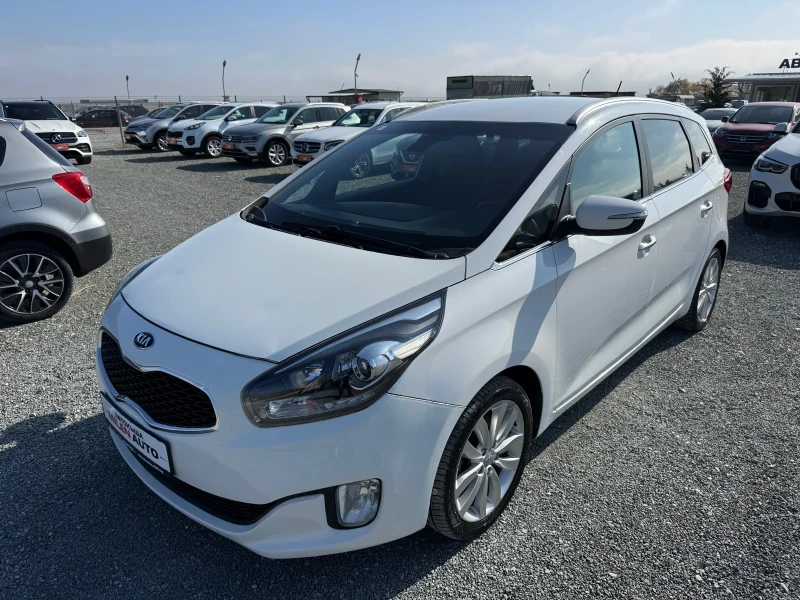 Kia Carens (KATO НОВА)^(7-МЕСТА)