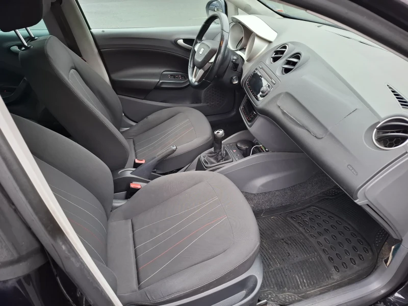 Seat Ibiza, снимка 8 - Автомобили и джипове - 52335597