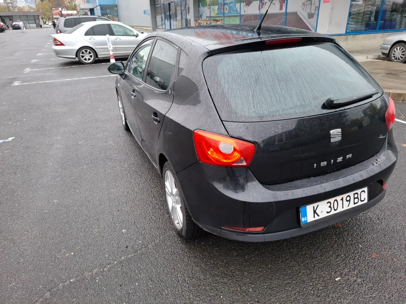 Seat Ibiza, снимка 7 - Автомобили и джипове - 52335597