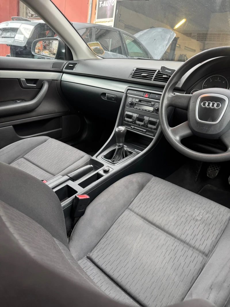 Audi A4, снимка 15 - Автомобили и джипове - 52496625