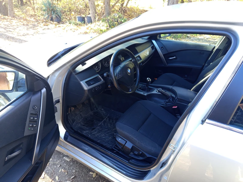 BMW 523 Газ/Бензин, снимка 10 - Автомобили и джипове - 52539328